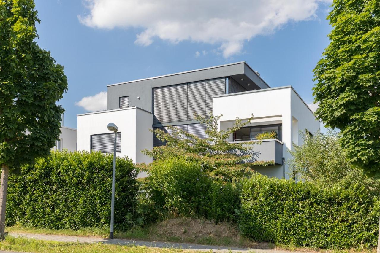 BodenSEE Apartment Überlingen Bauhaus über der Stadt Exterior foto